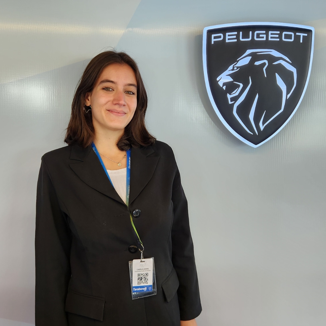 CAMILA LAMAS
